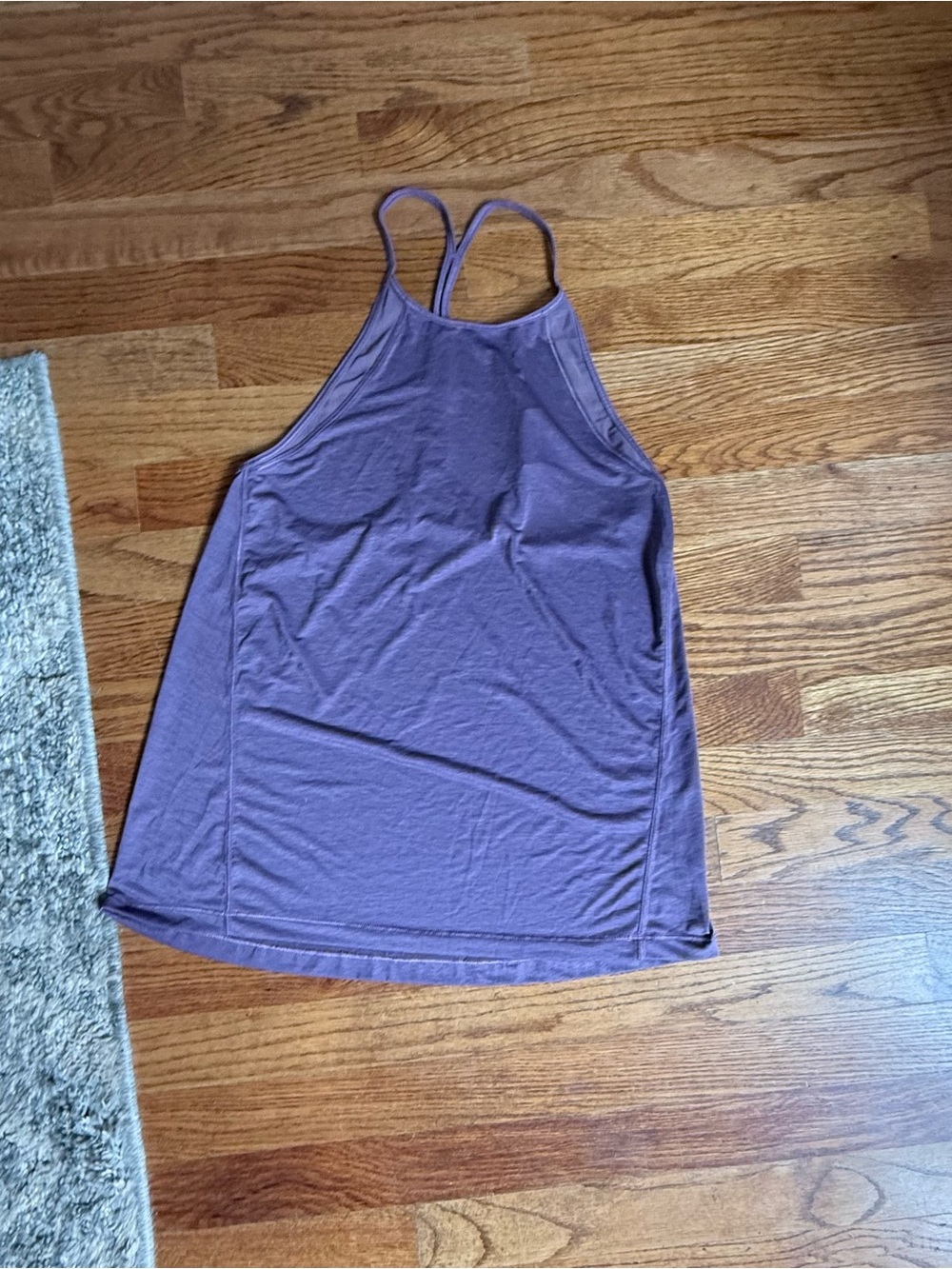 Lululemon Women’s Razor back tank sz: 4